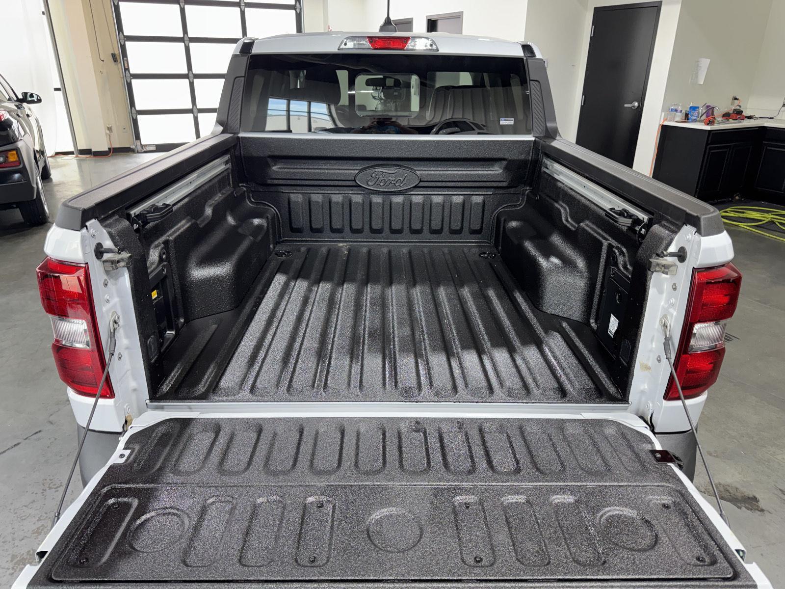 Vehicle photo 38