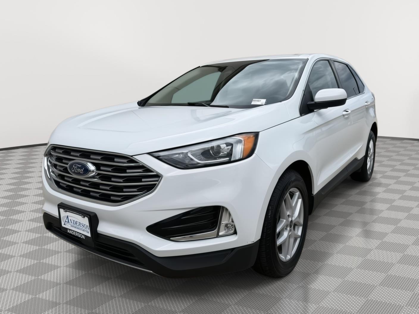 Vehicle photo 2