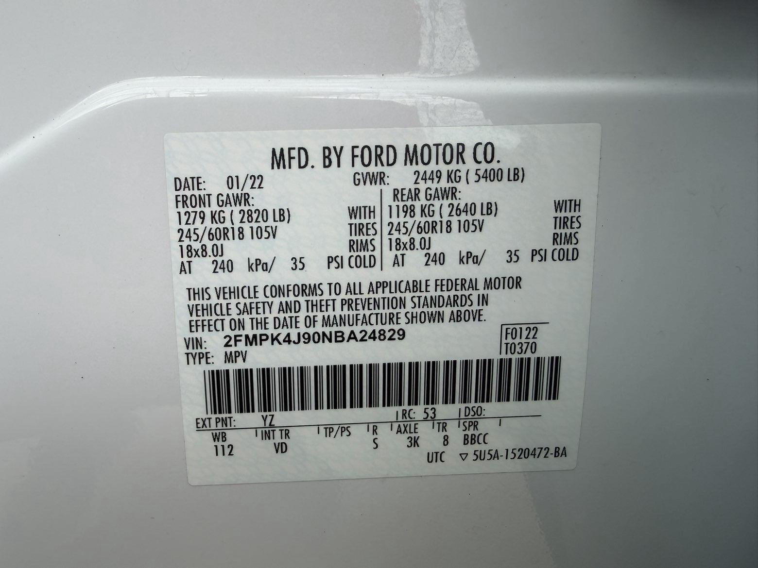 Vehicle photo 28