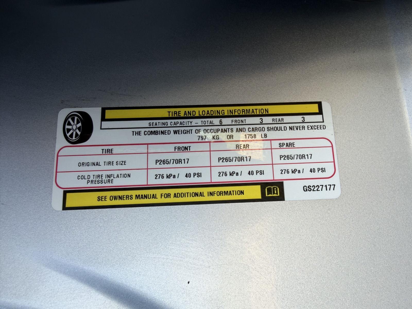 Vehicle photo 33