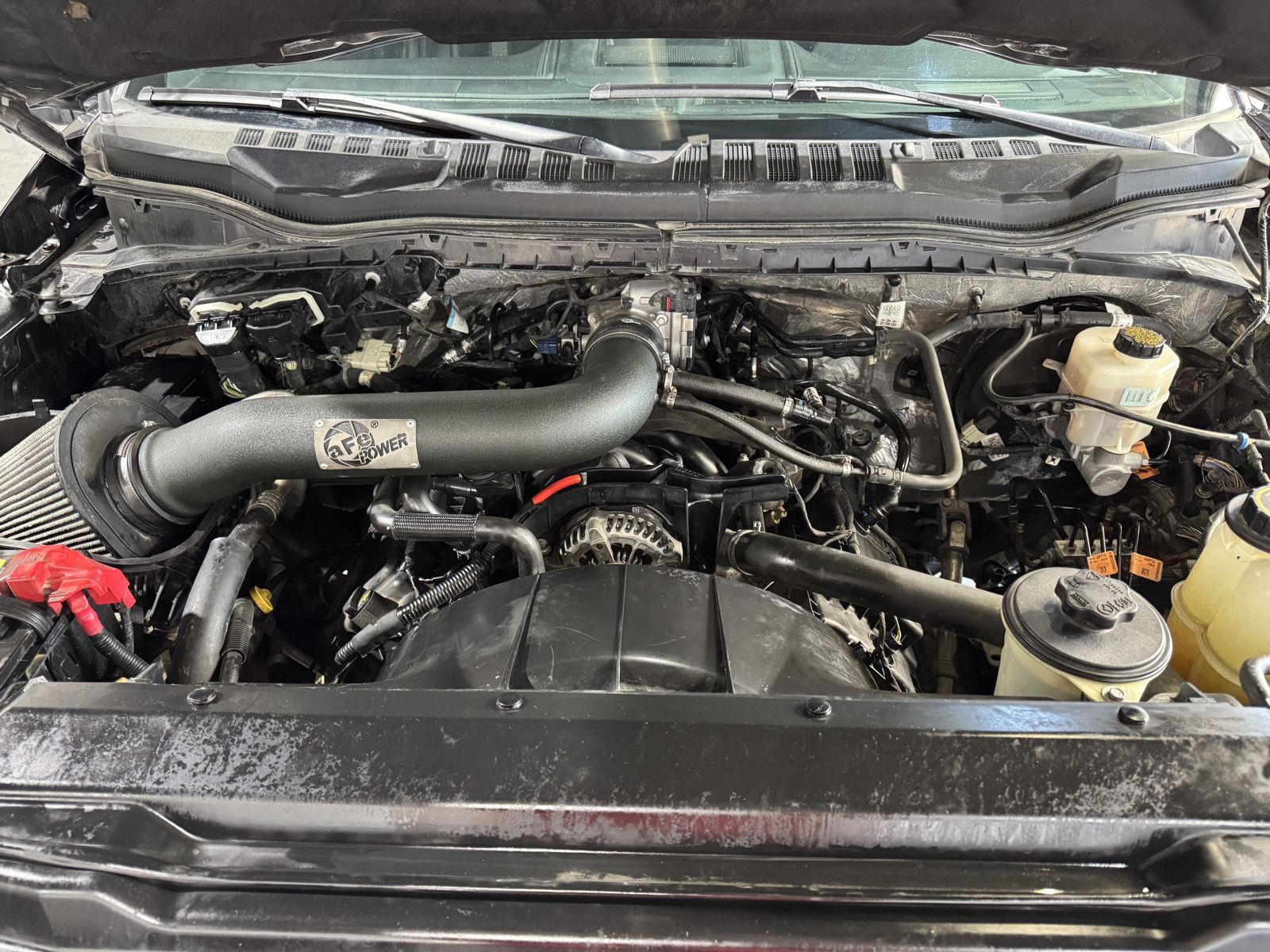 Vehicle photo 37