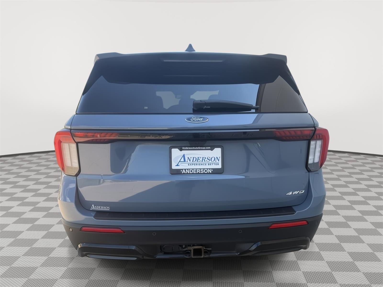 Vehicle photo 6