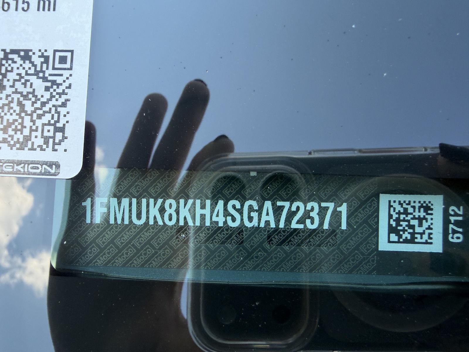 Vehicle photo 31