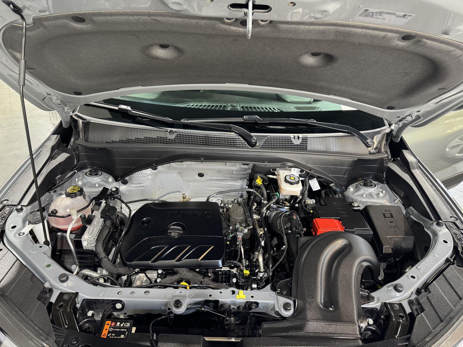 Vehicle photo 38