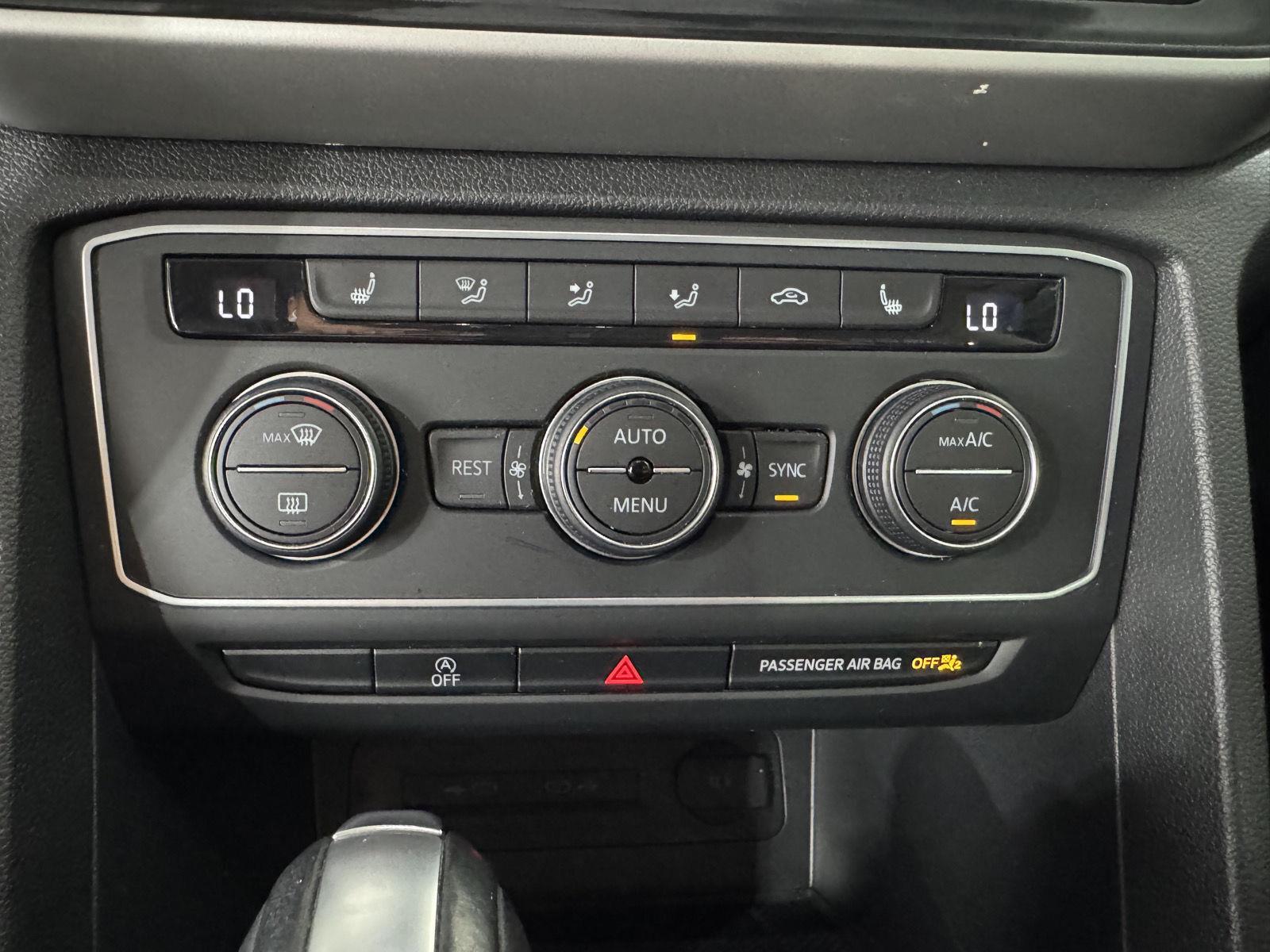 Vehicle photo 32