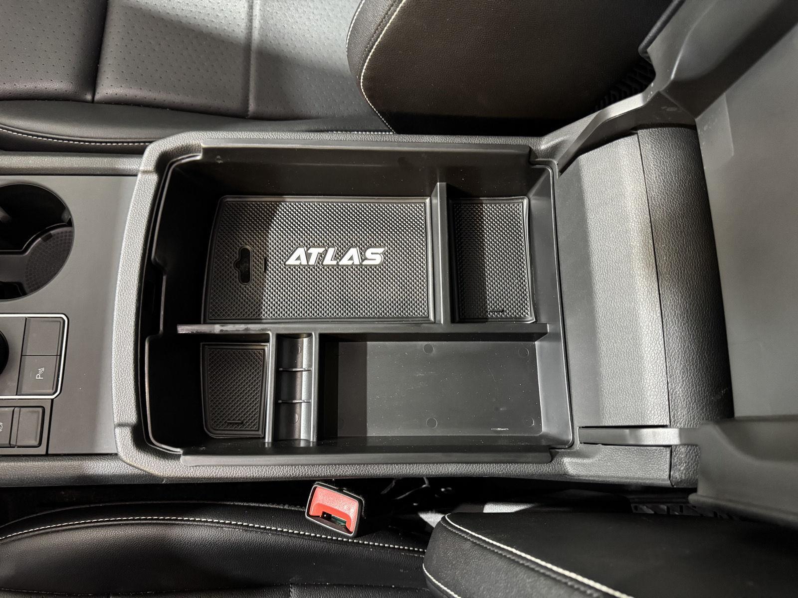 Vehicle photo 38