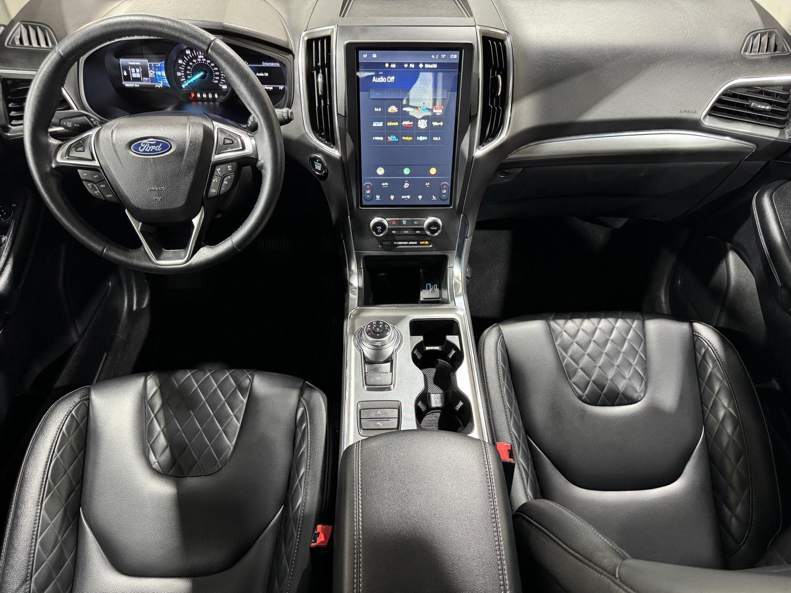 Vehicle photo 20