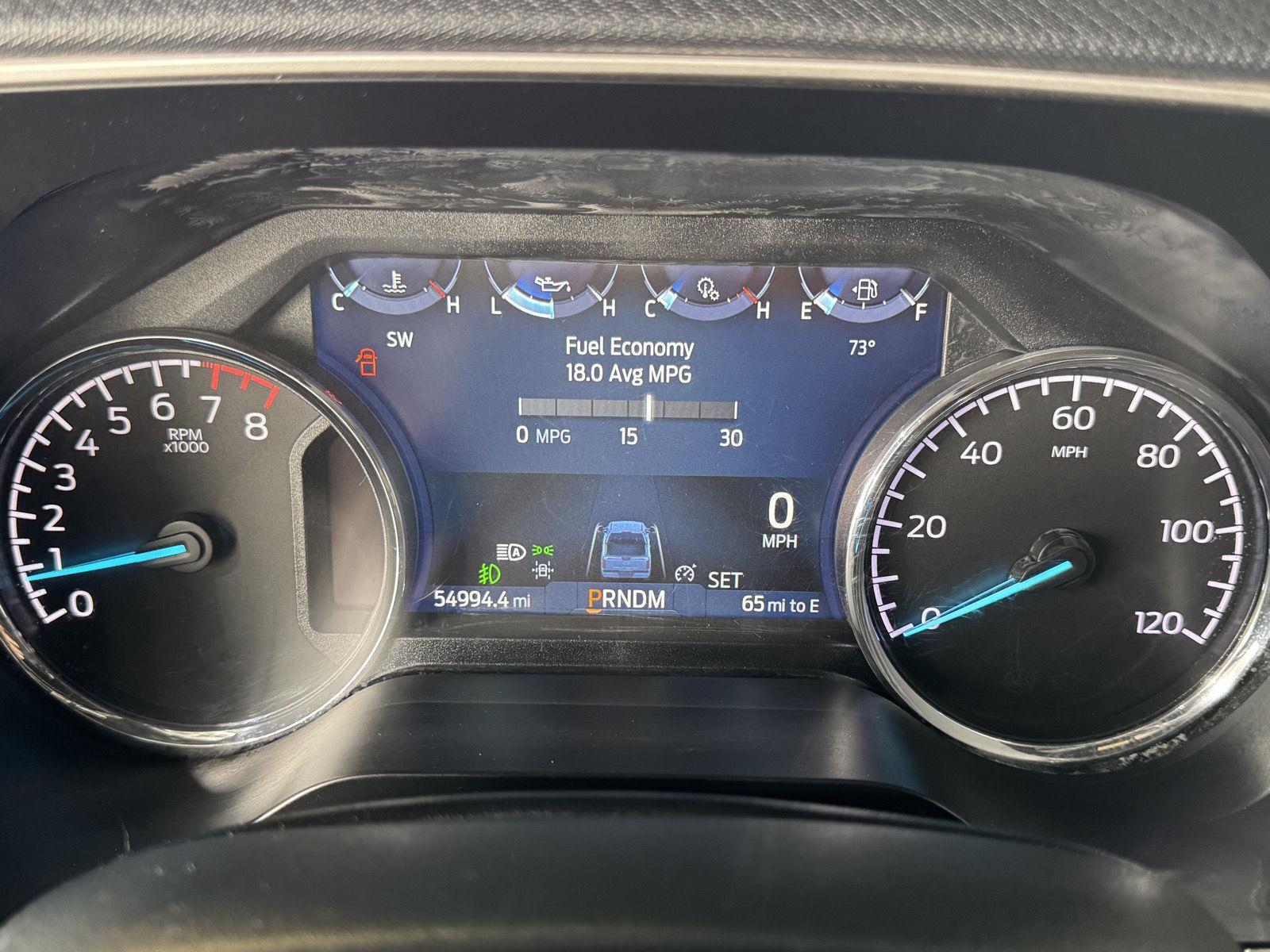 Vehicle photo 3