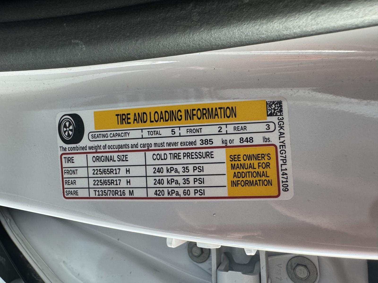 Vehicle photo 40