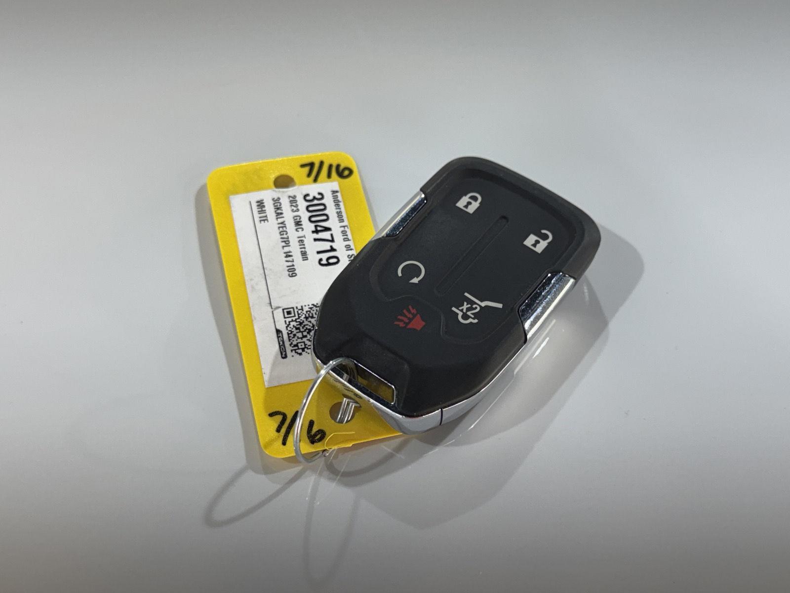 Vehicle photo 43