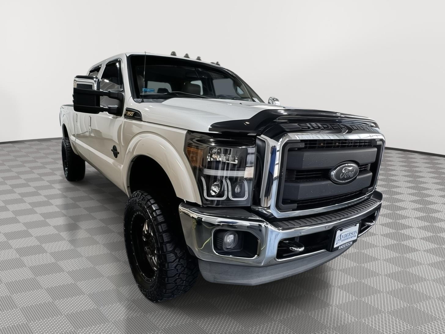 Vehicle photo 5