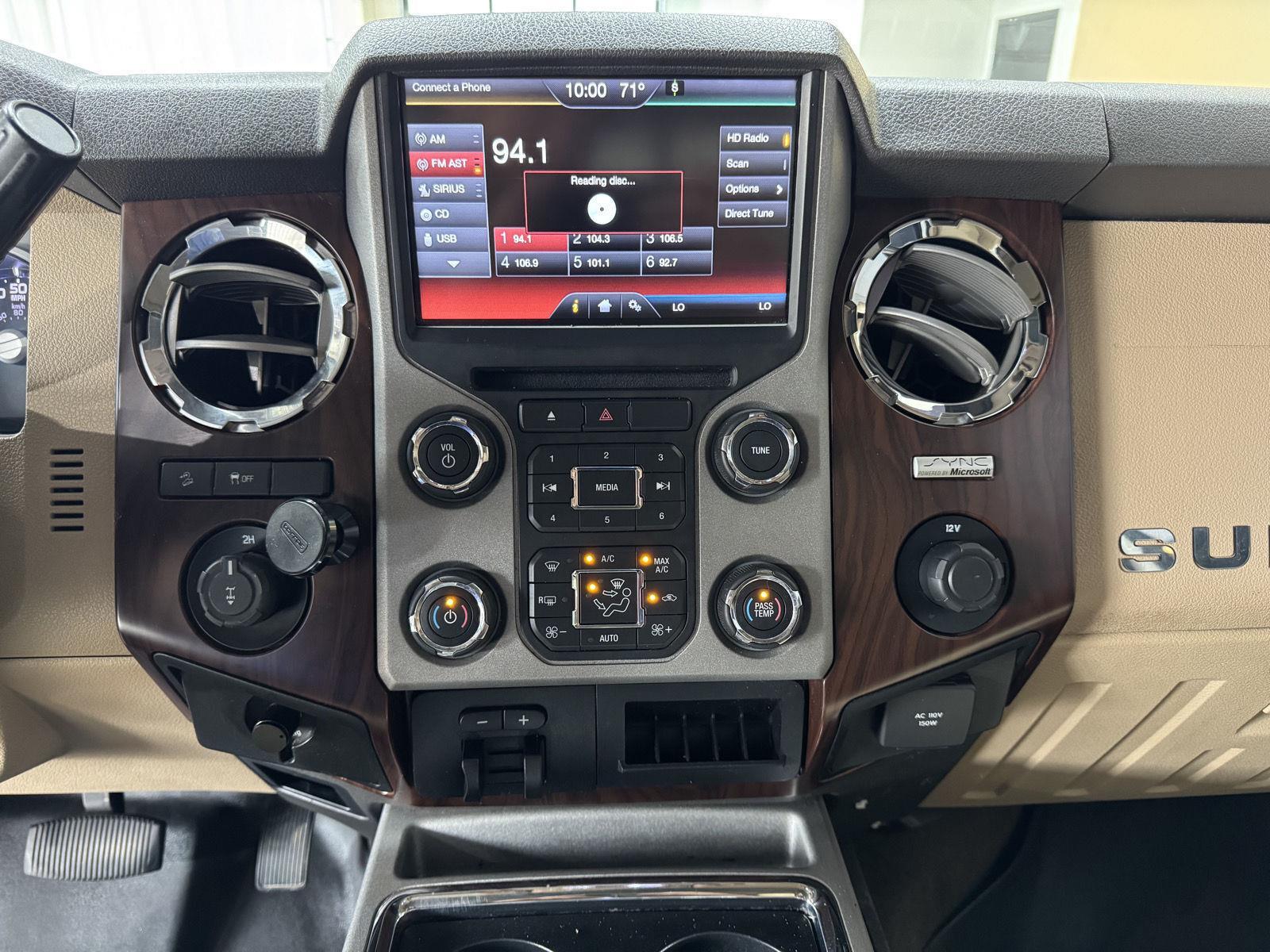 Vehicle photo 18