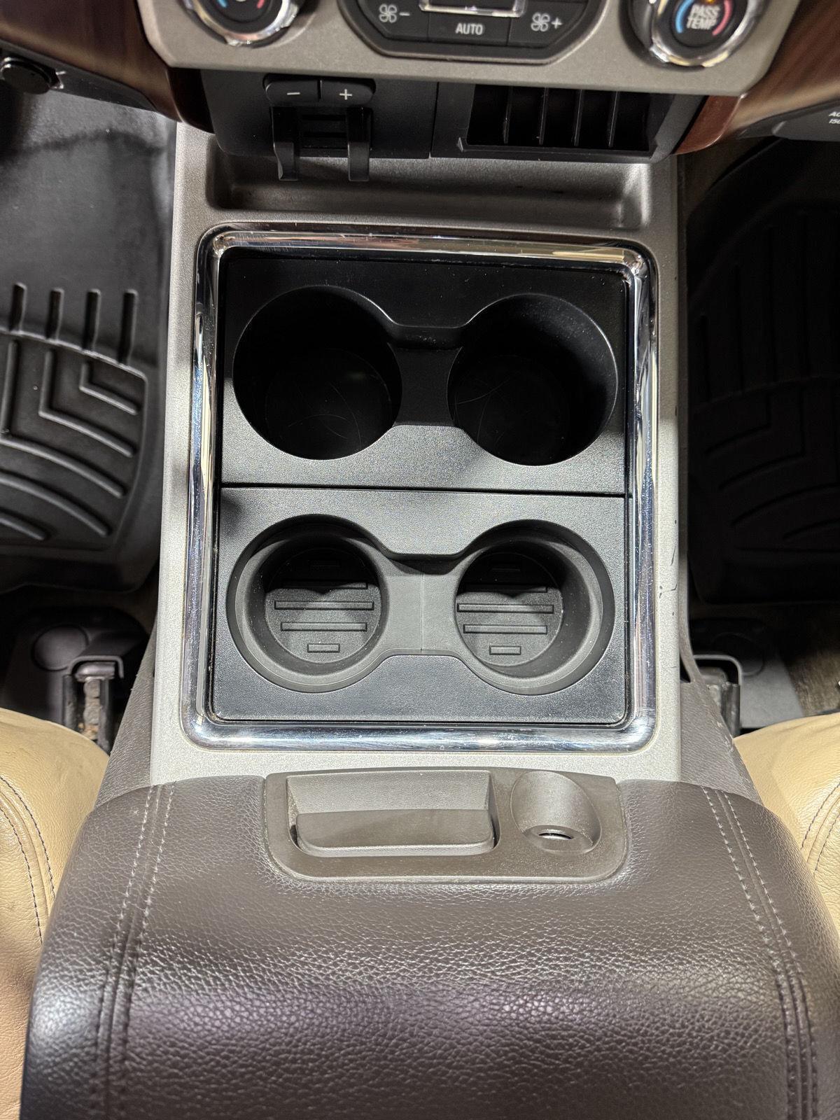 Vehicle photo 22
