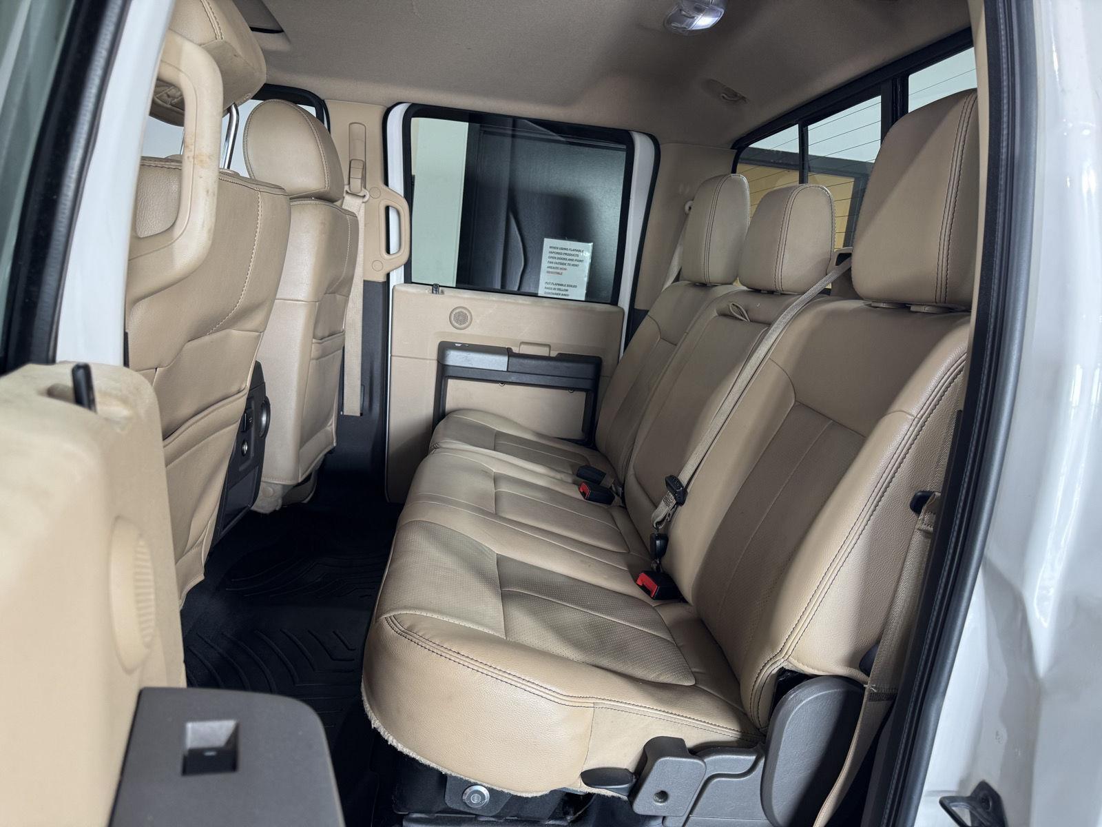 Vehicle photo 35