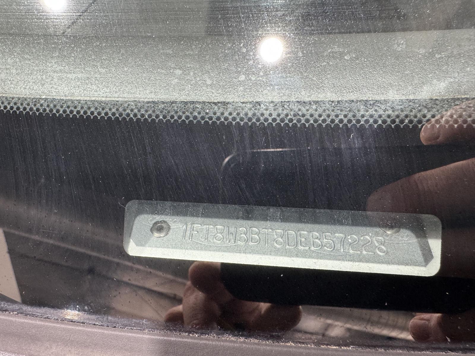 Vehicle photo 36