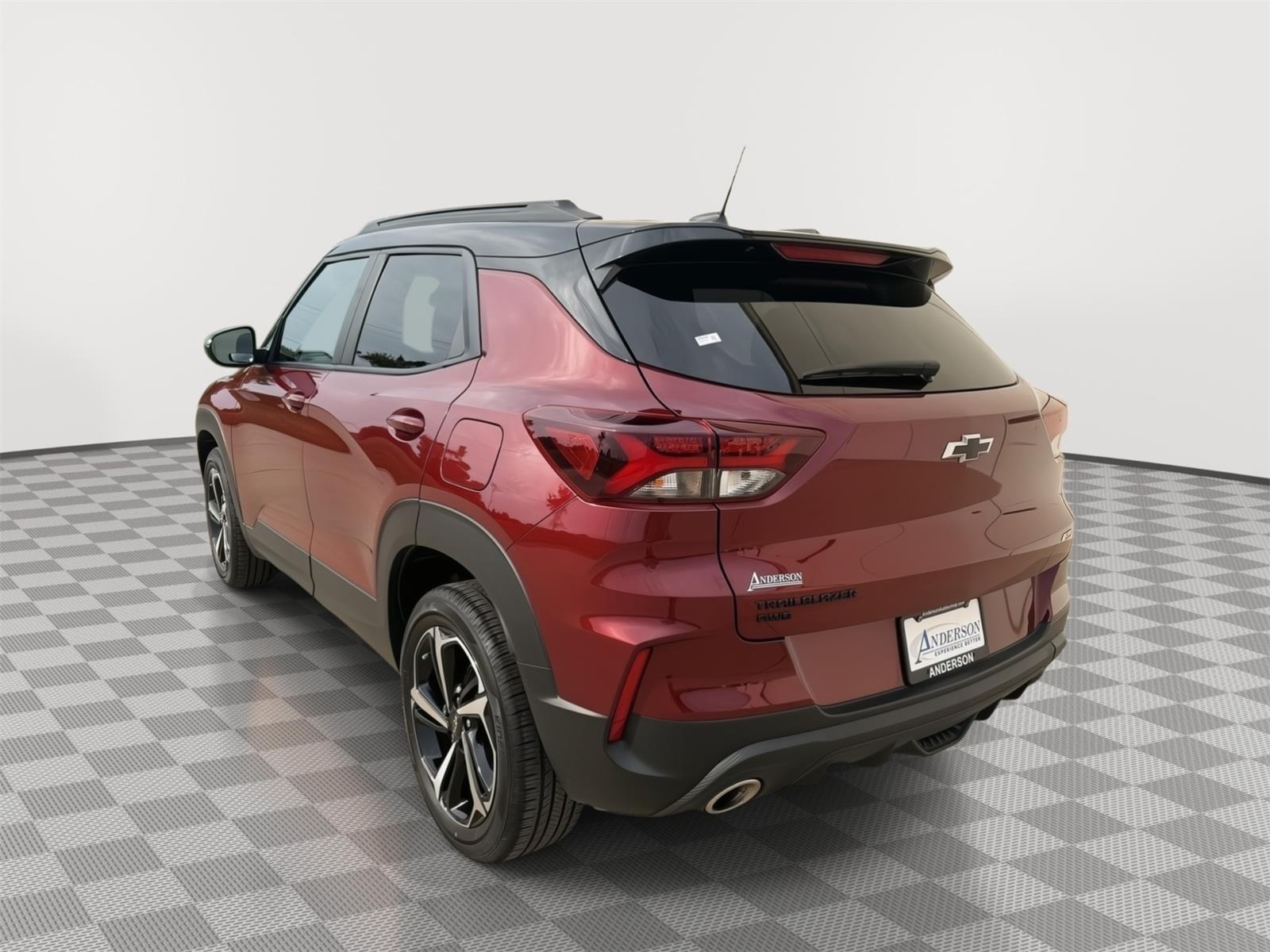 Vehicle photo 7