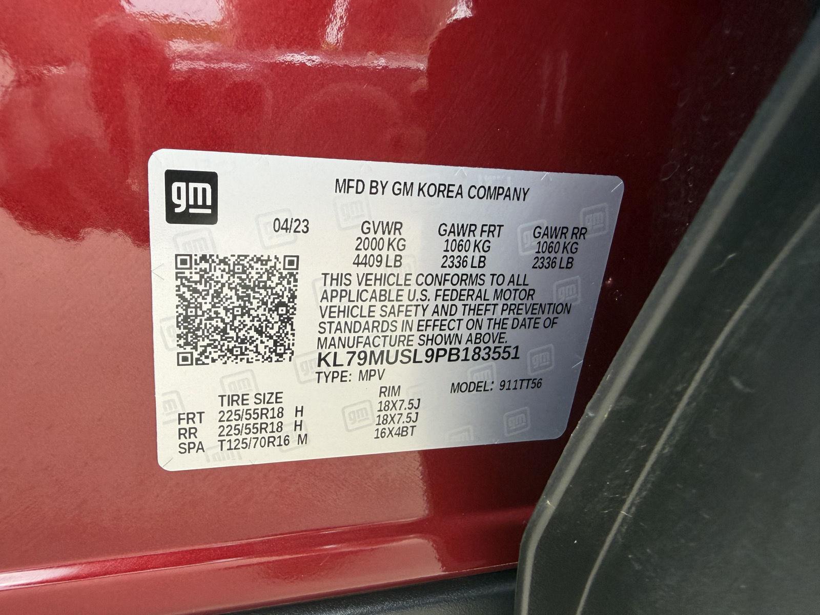 Vehicle photo 32