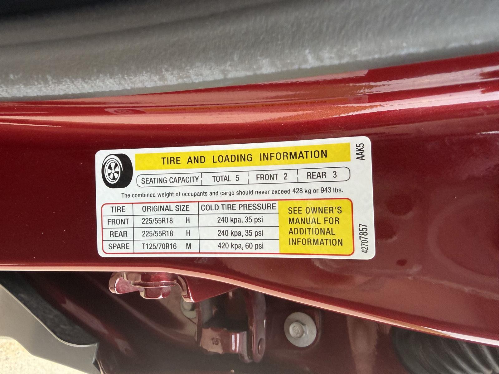 Vehicle photo 33