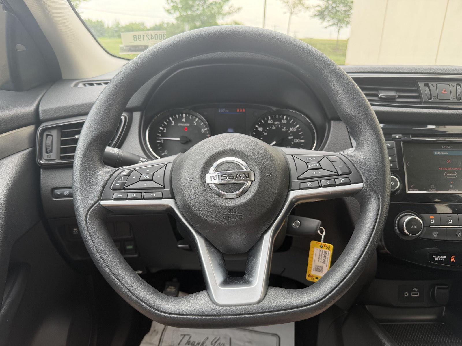 Vehicle photo 20