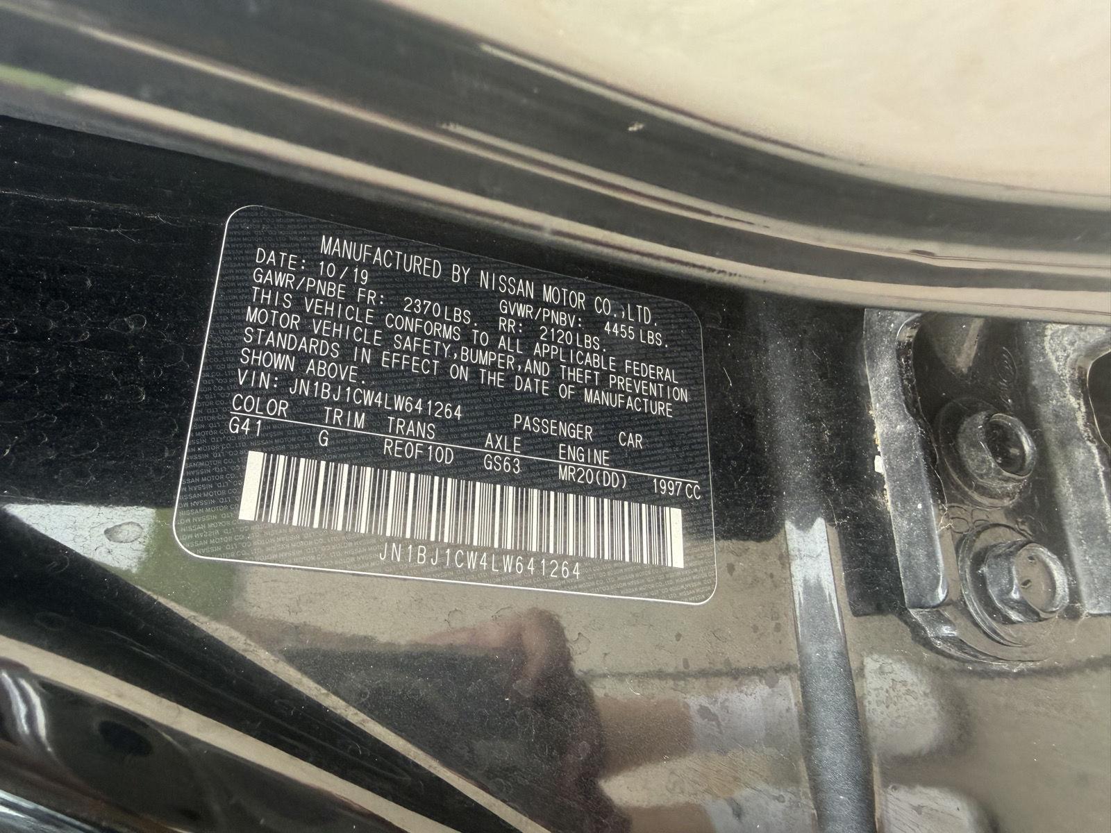 Vehicle photo 28