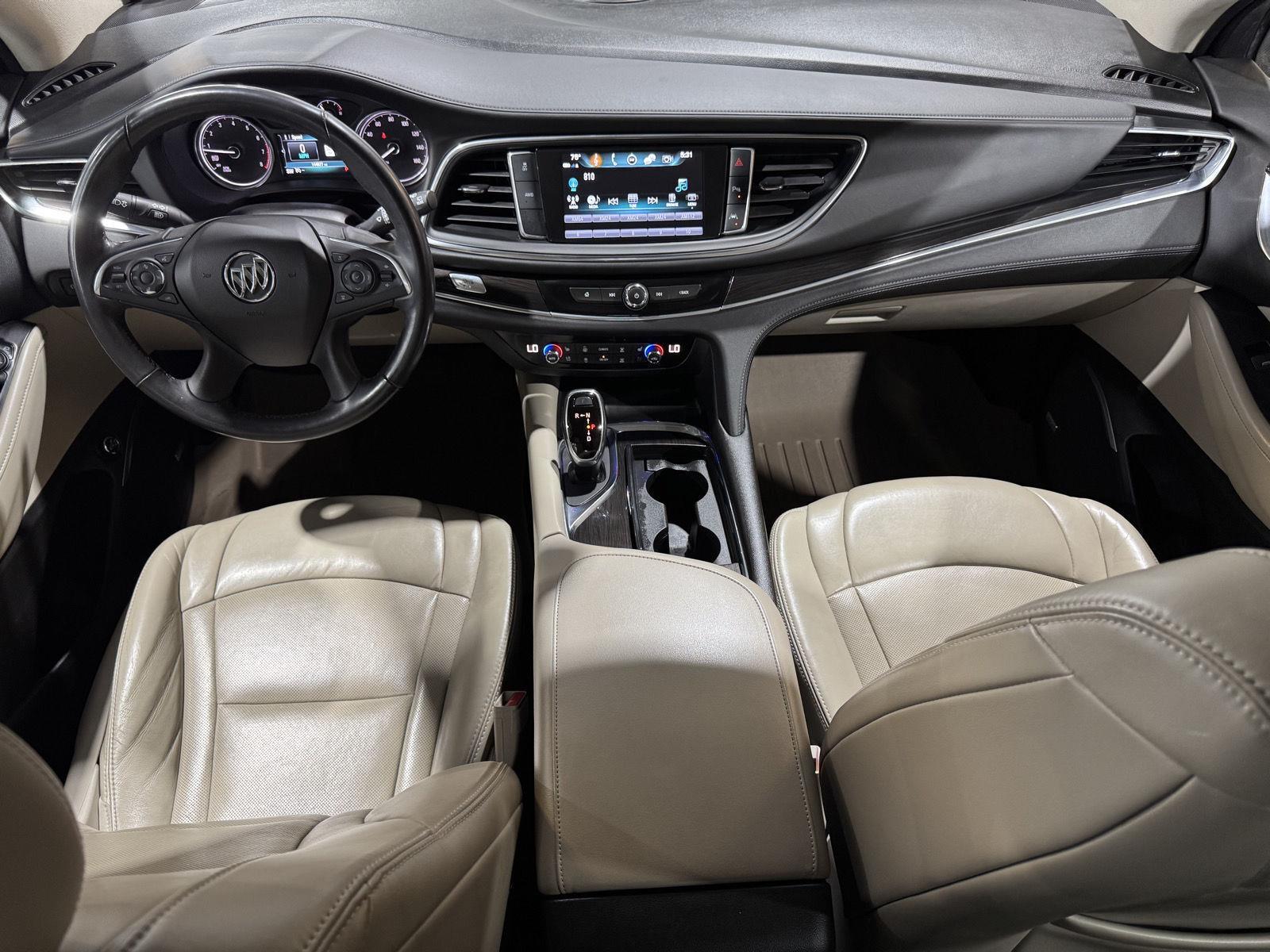 Vehicle photo 20