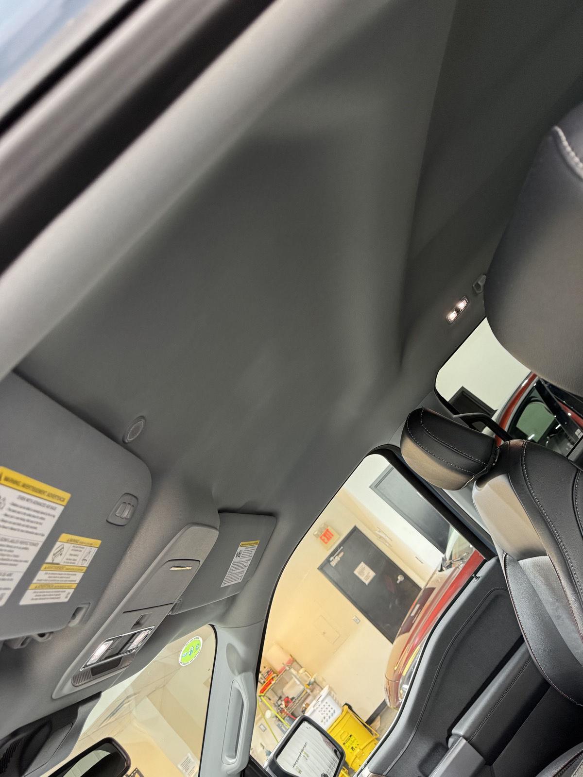 Vehicle photo 29