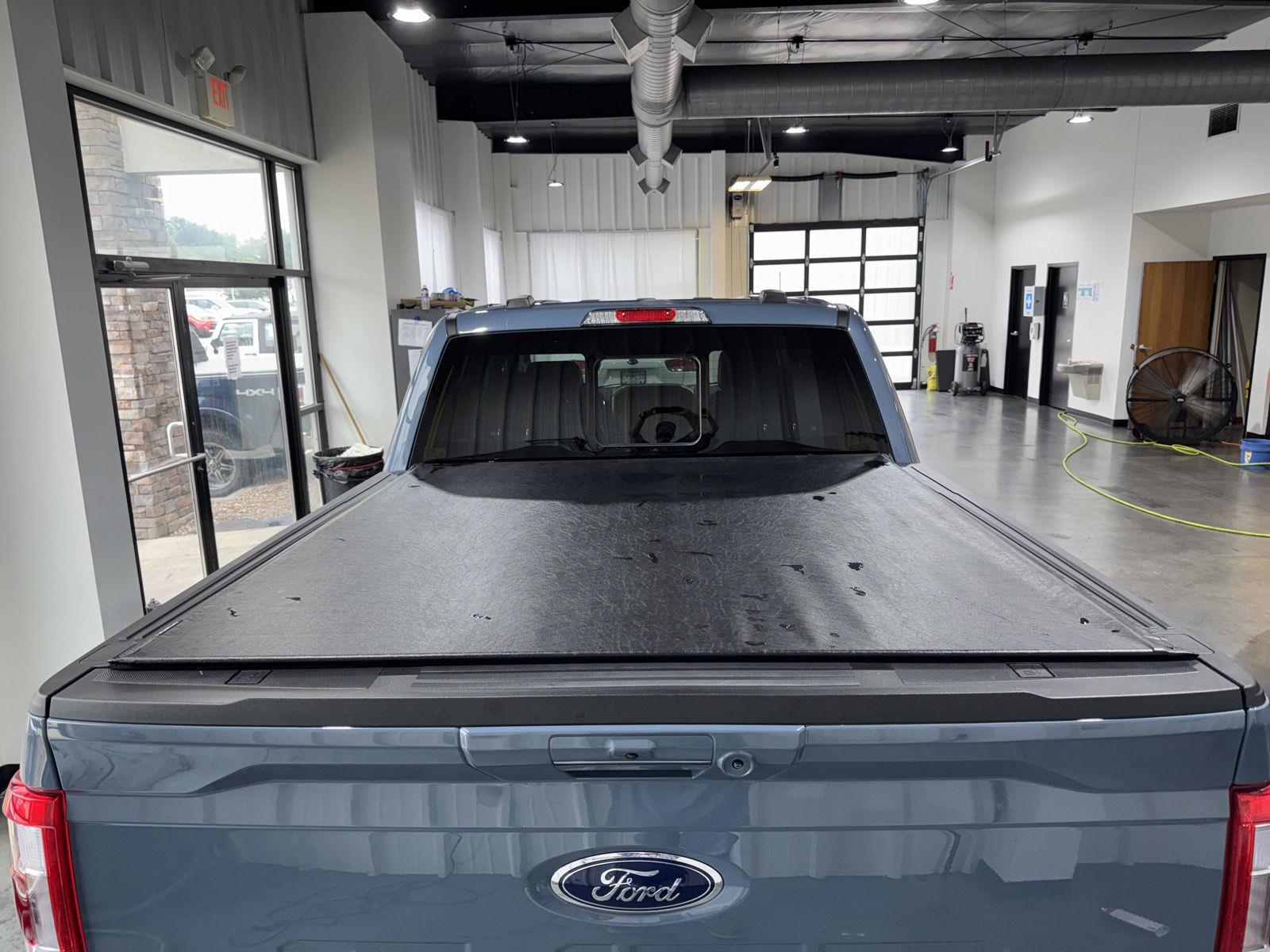 Vehicle photo 40