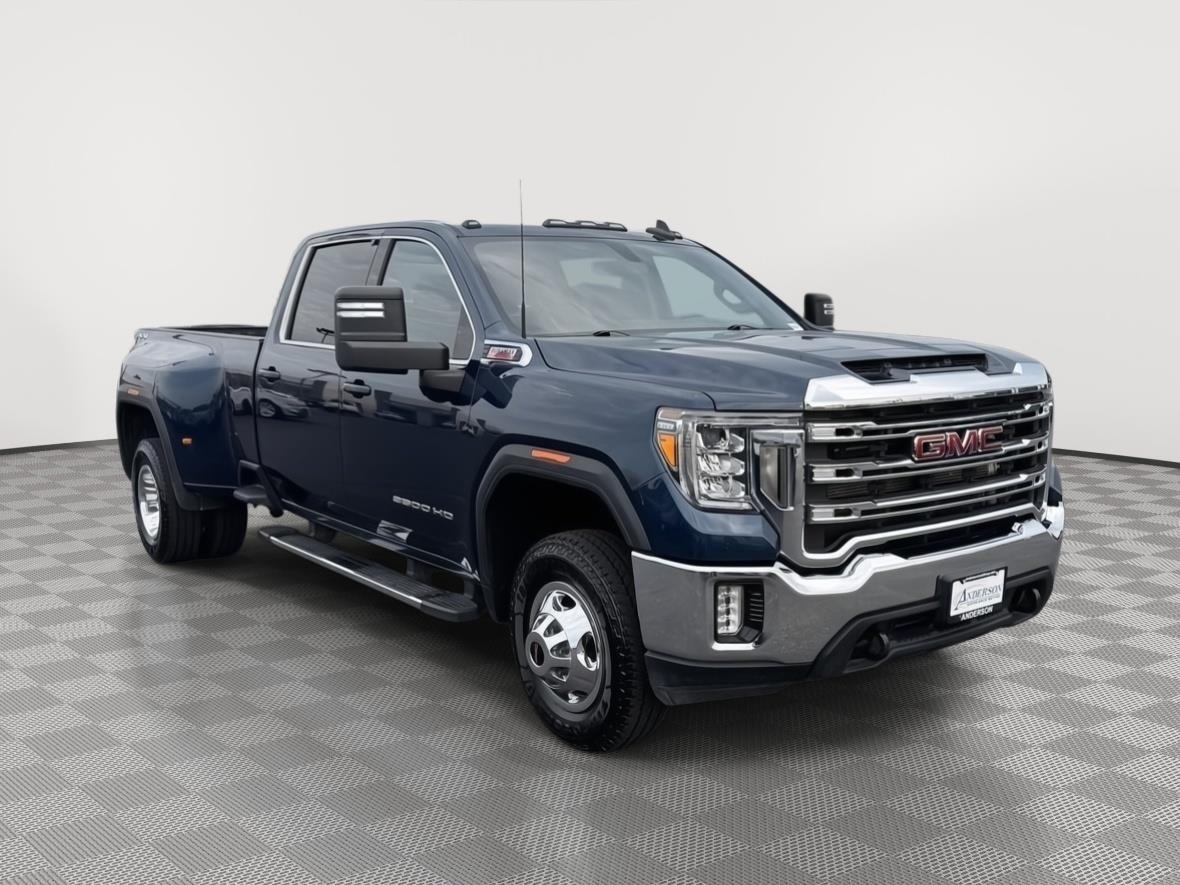 Vehicle photo 5