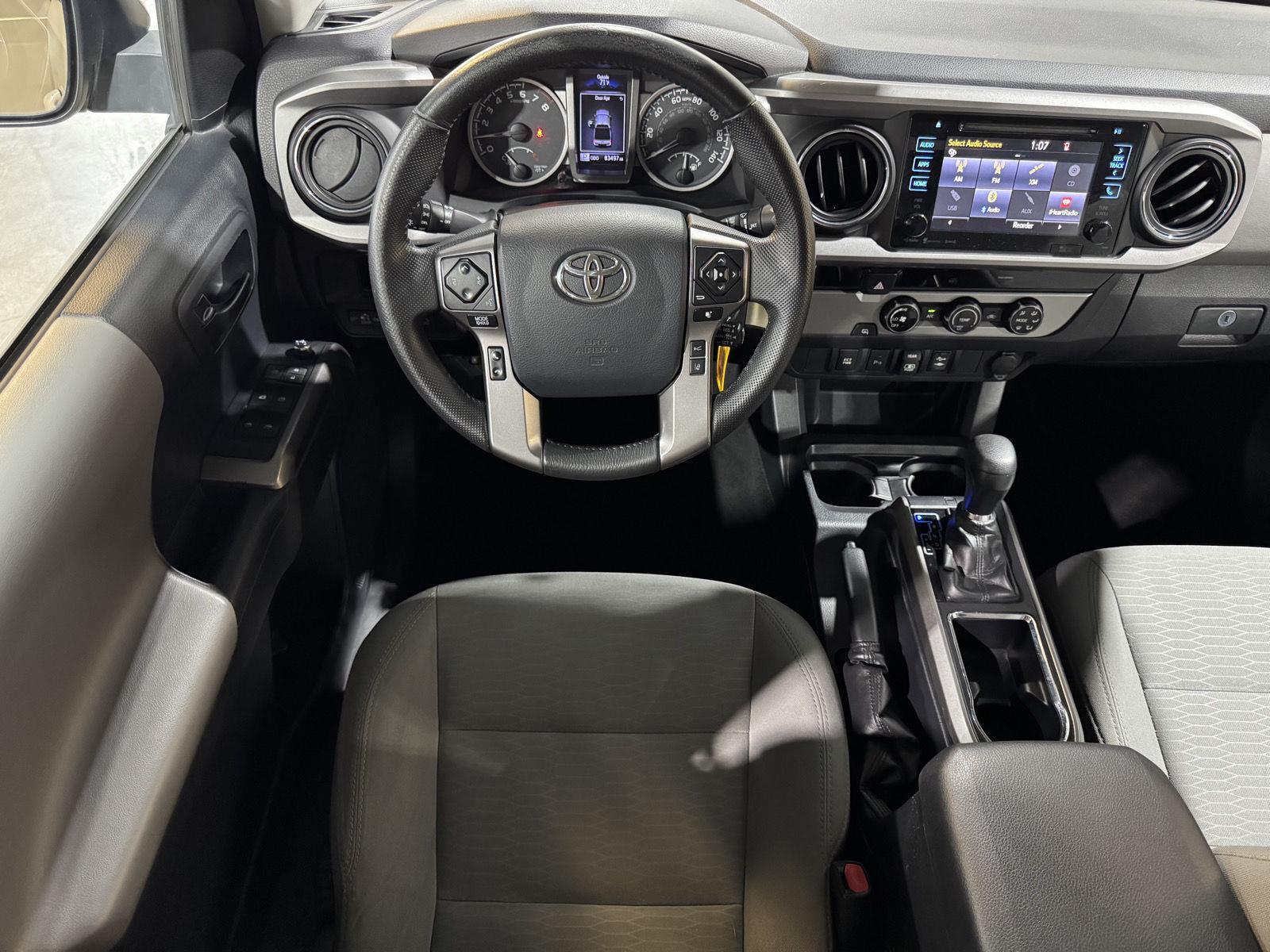 Vehicle photo 22