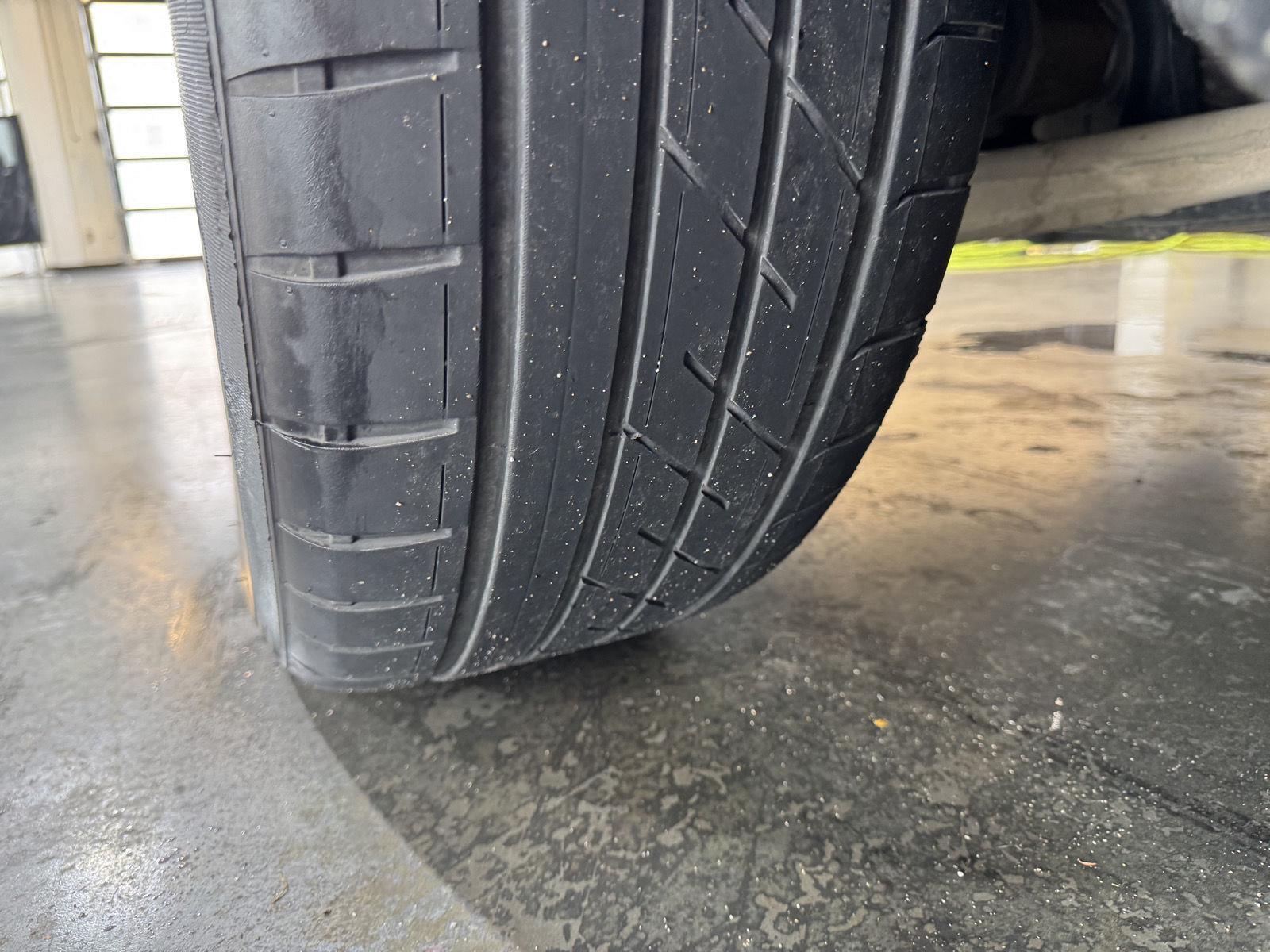 Vehicle photo 11