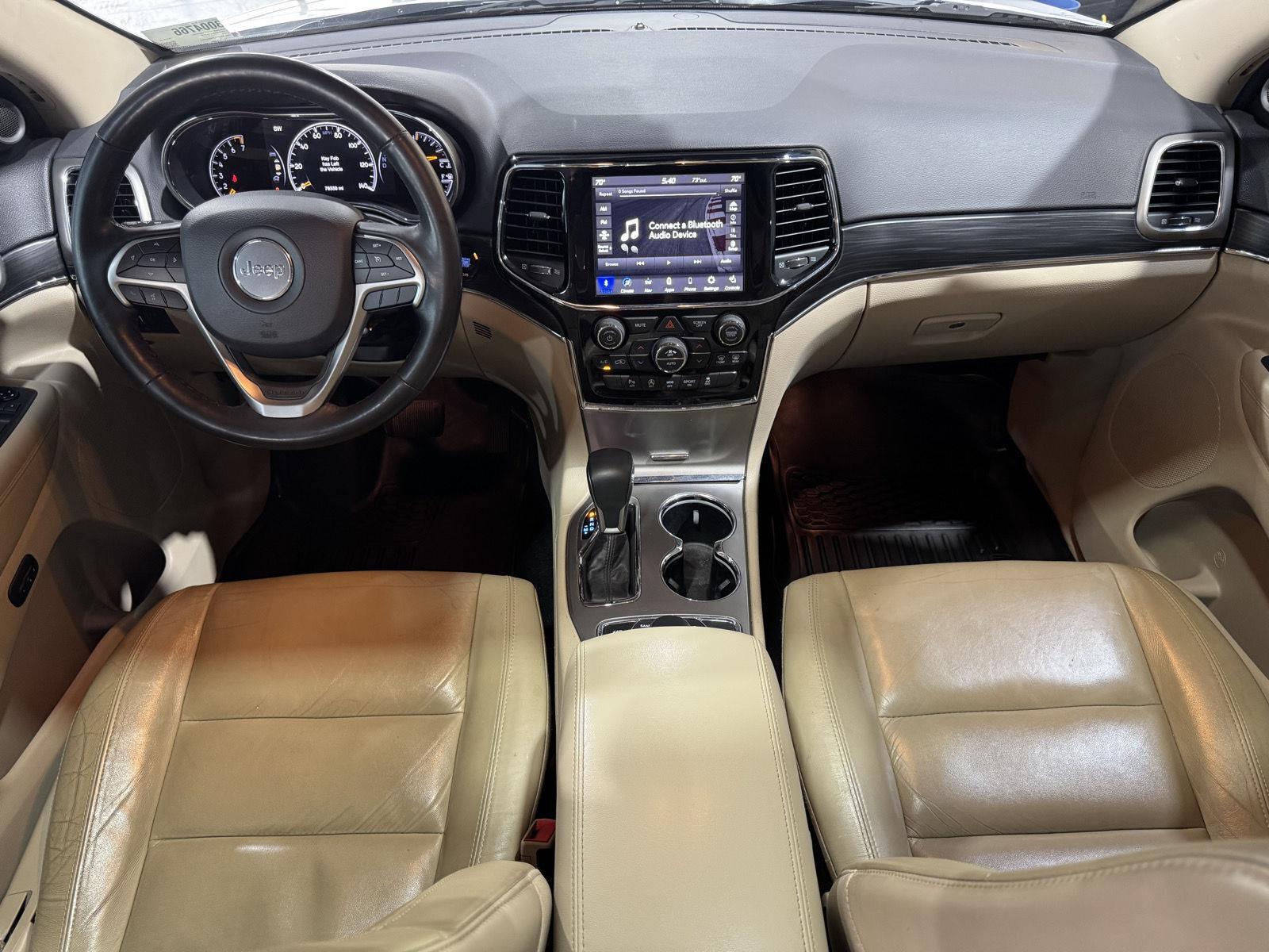 Vehicle photo 20