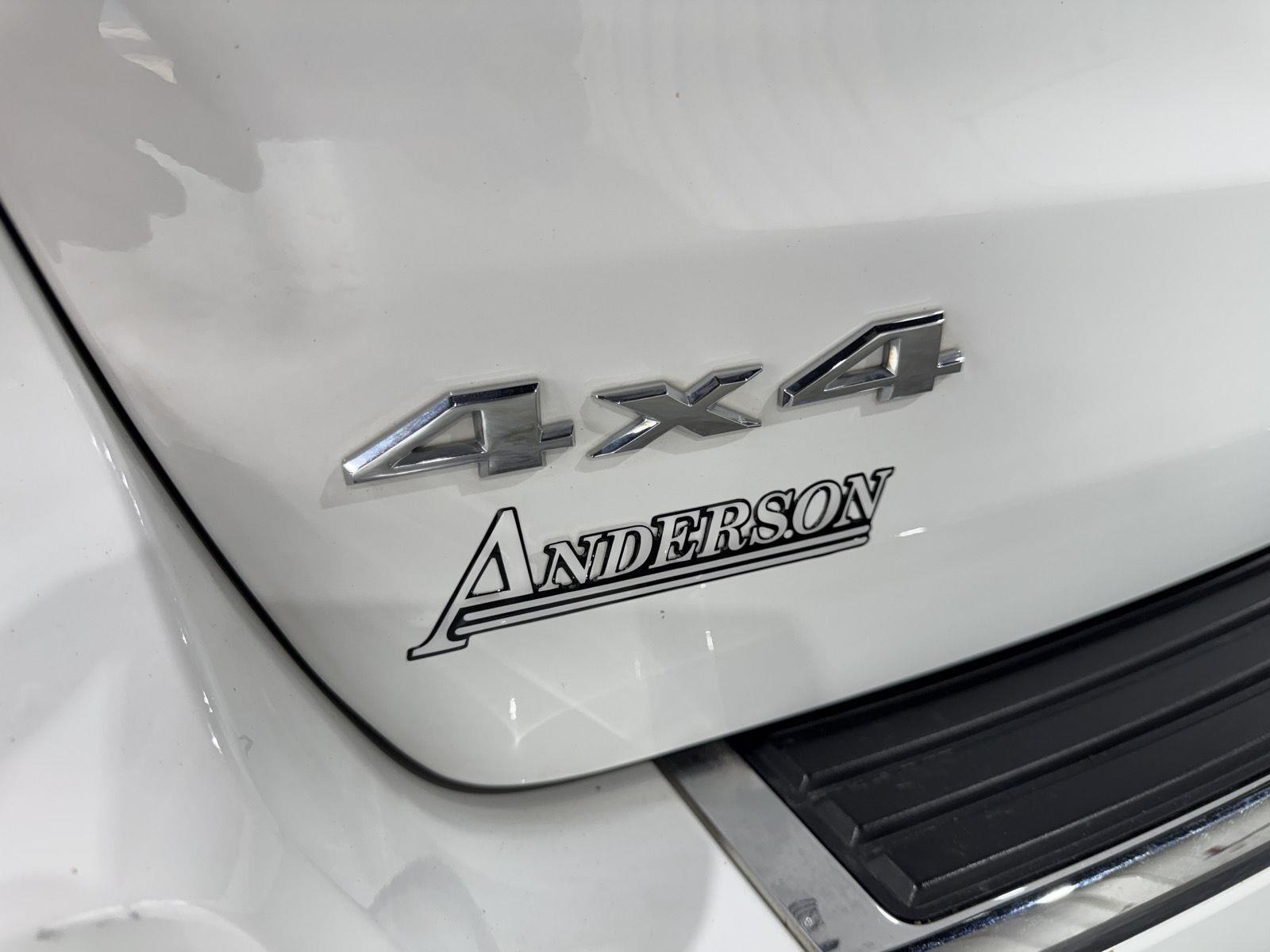 Vehicle photo 41