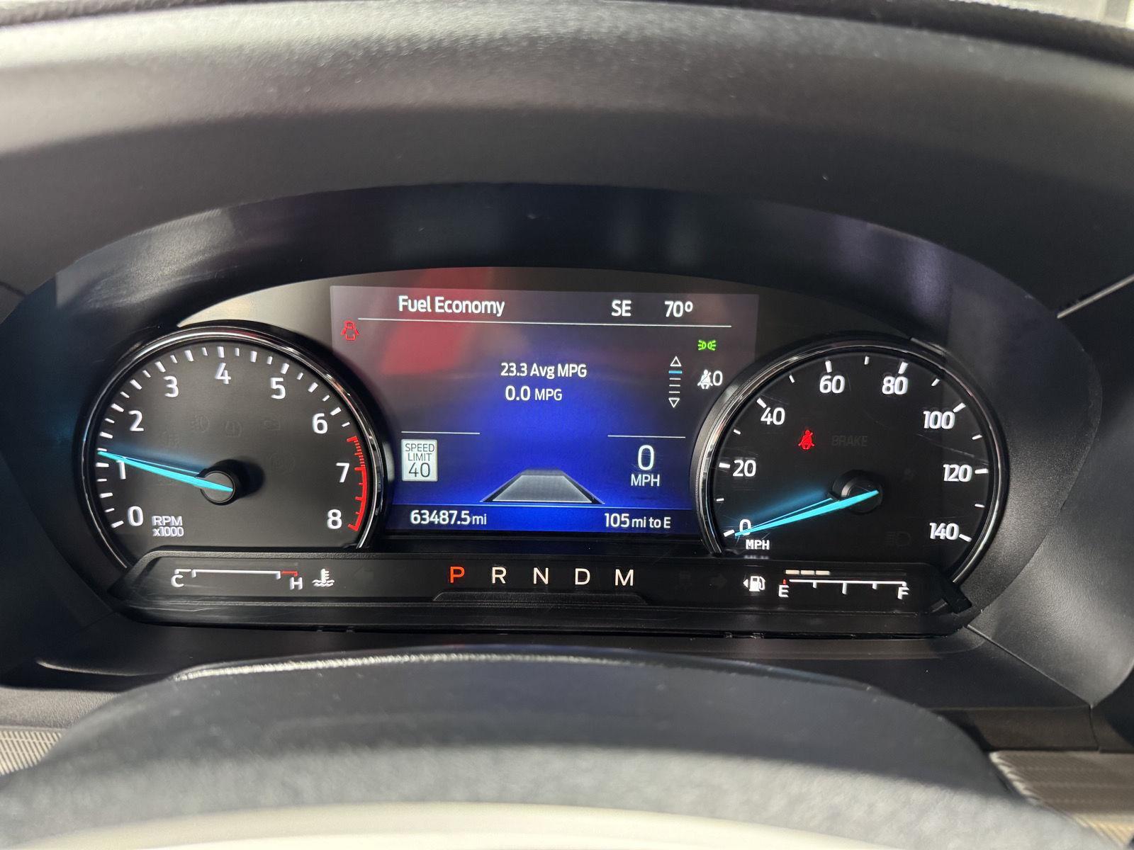 Vehicle photo 3