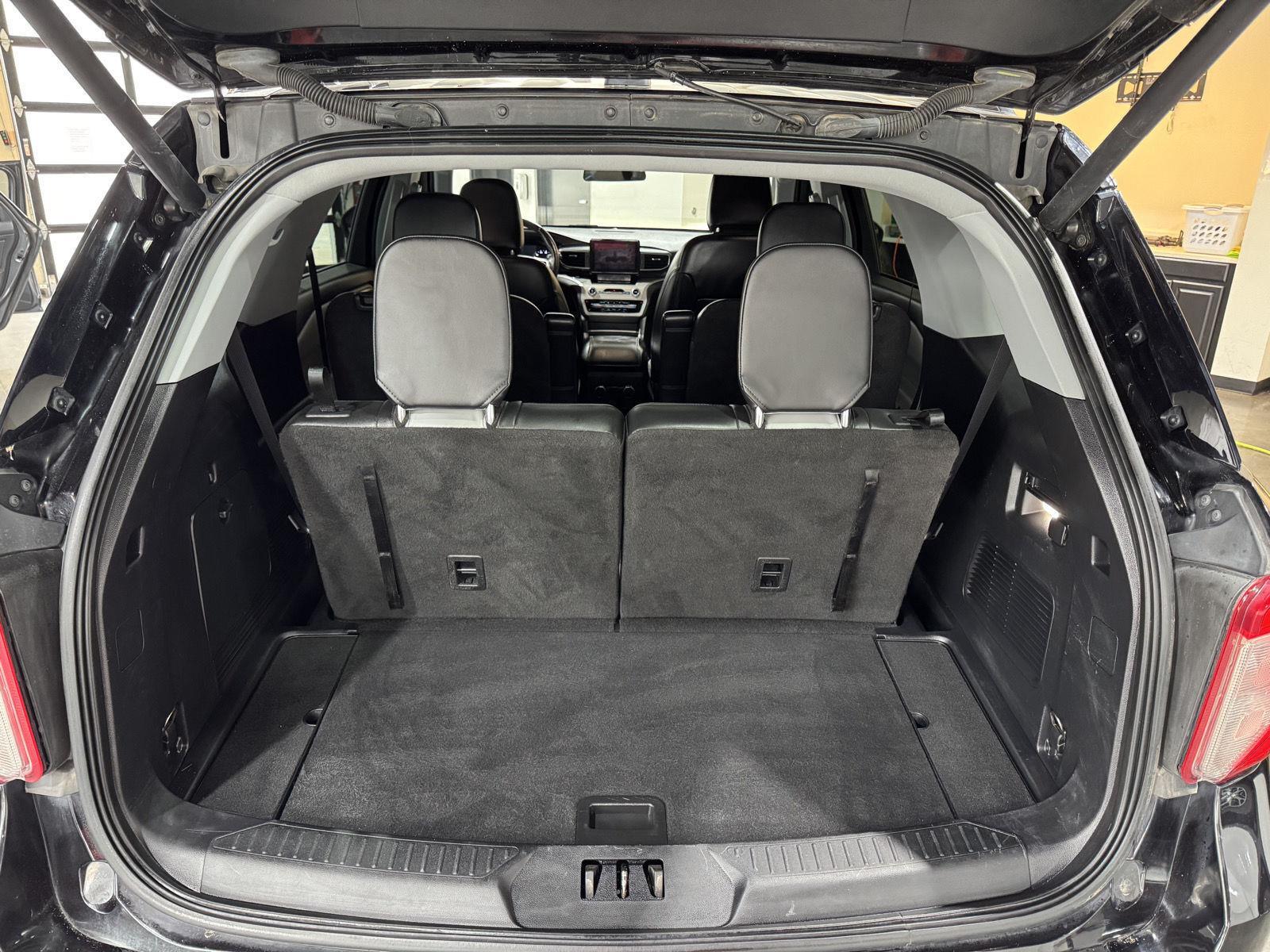 Vehicle photo 41