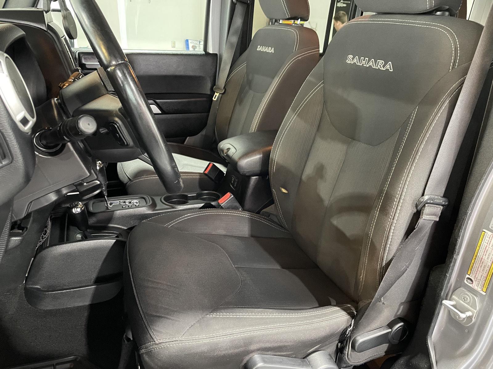 Vehicle photo 18