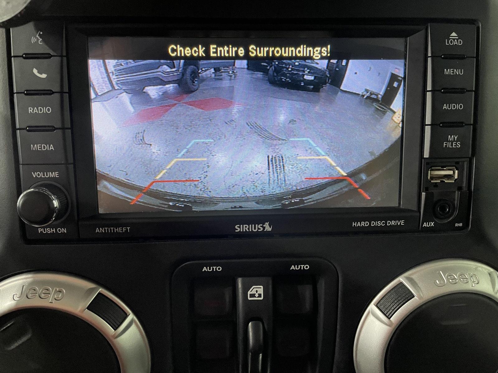 Vehicle photo 31