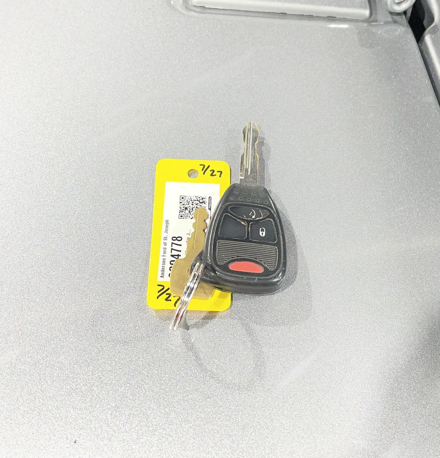 Vehicle photo 54