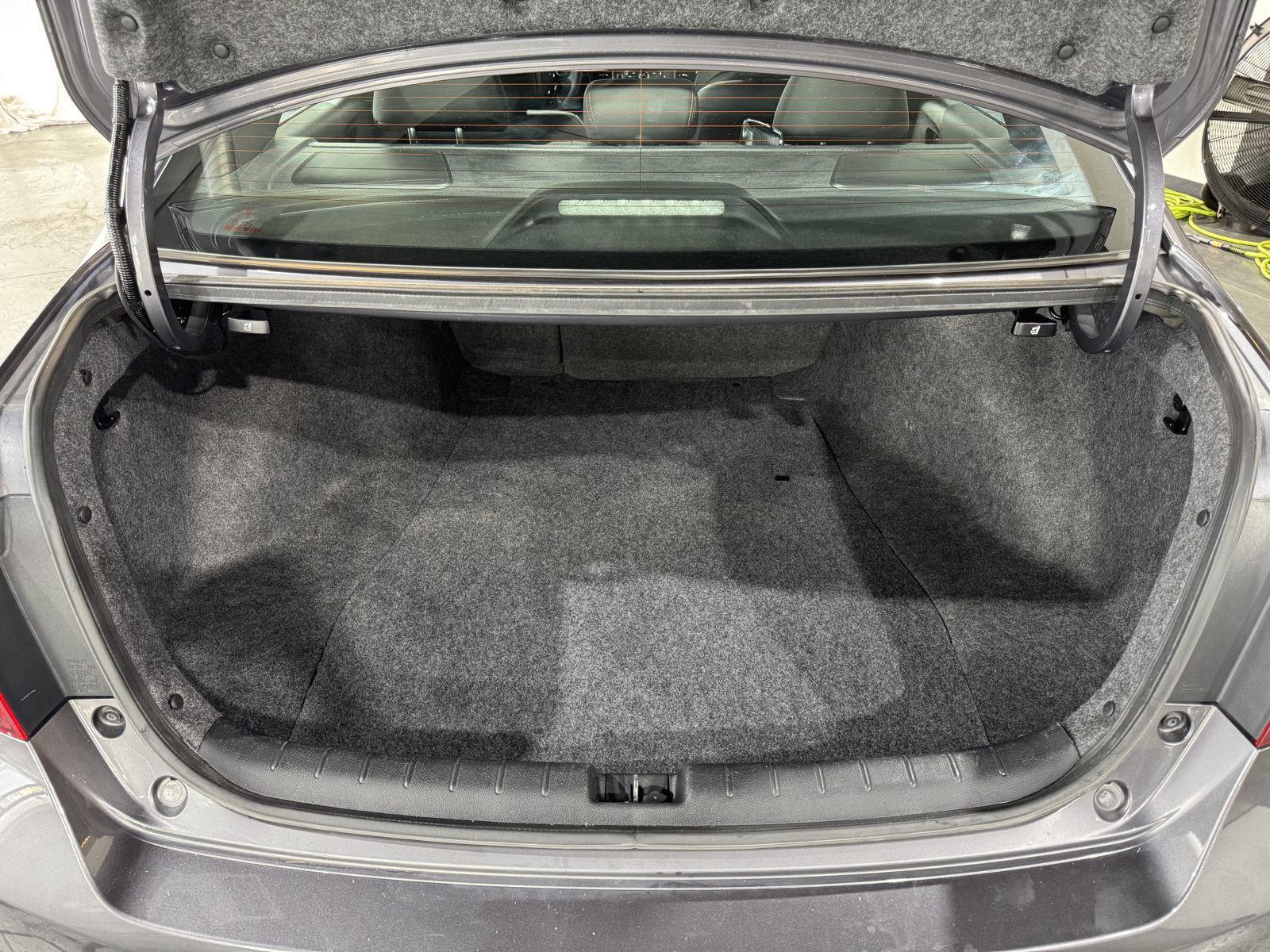 Vehicle photo 39
