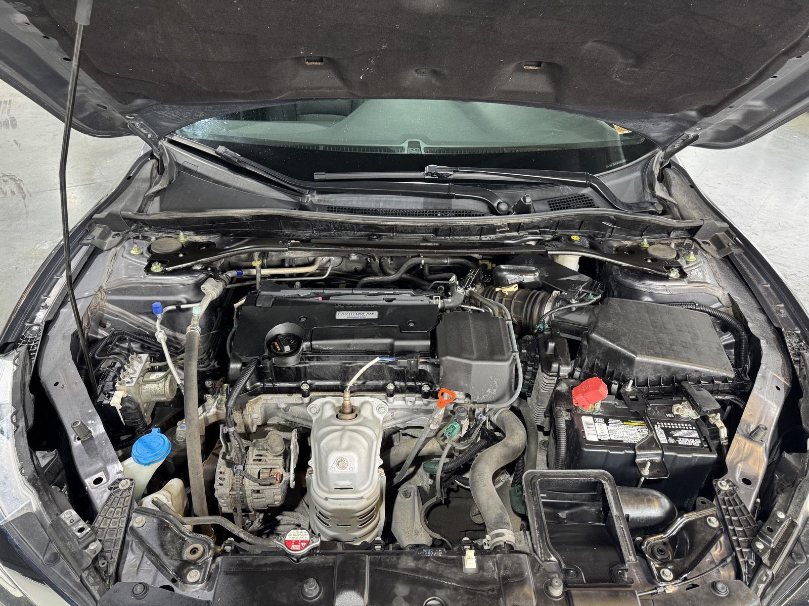 Vehicle photo 38
