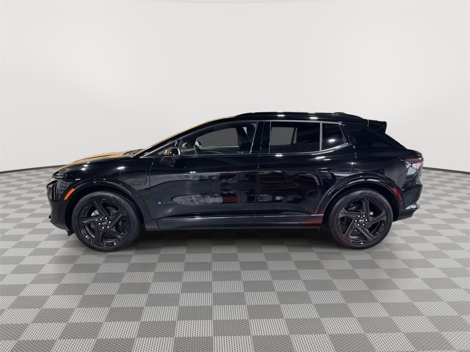Used 2025 Chevrolet Equinox EV RS with VIN 3GN7DSRP8SS224375 for sale in Grand Island, NE