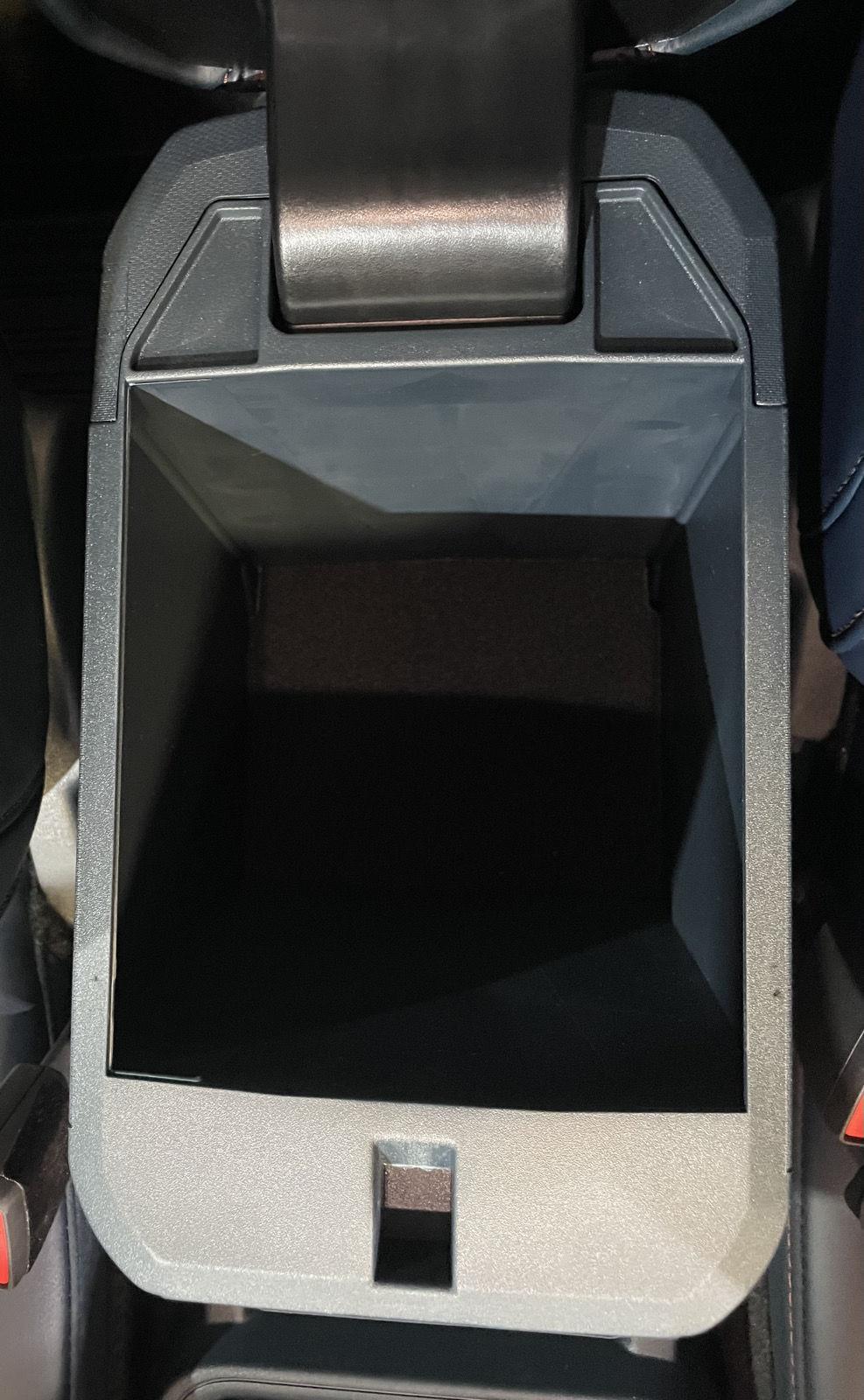 Vehicle photo 50