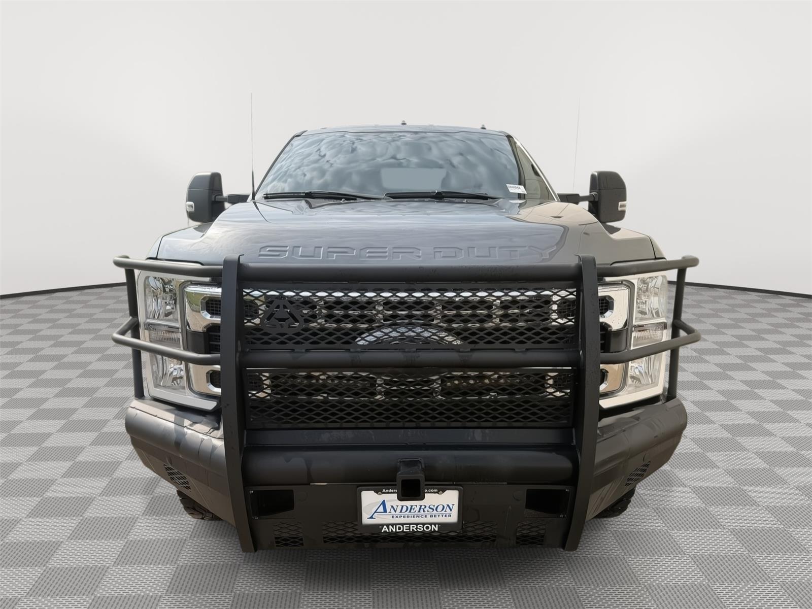 Vehicle photo 2