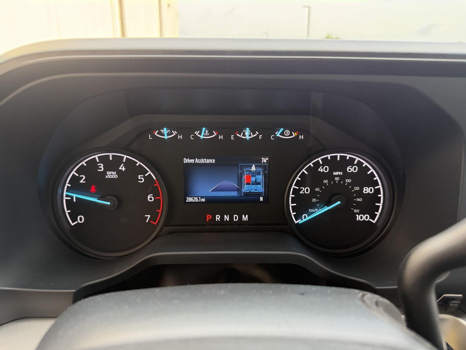 Vehicle photo 20