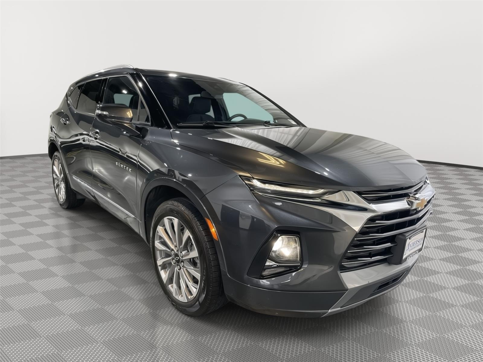 Vehicle photo 5