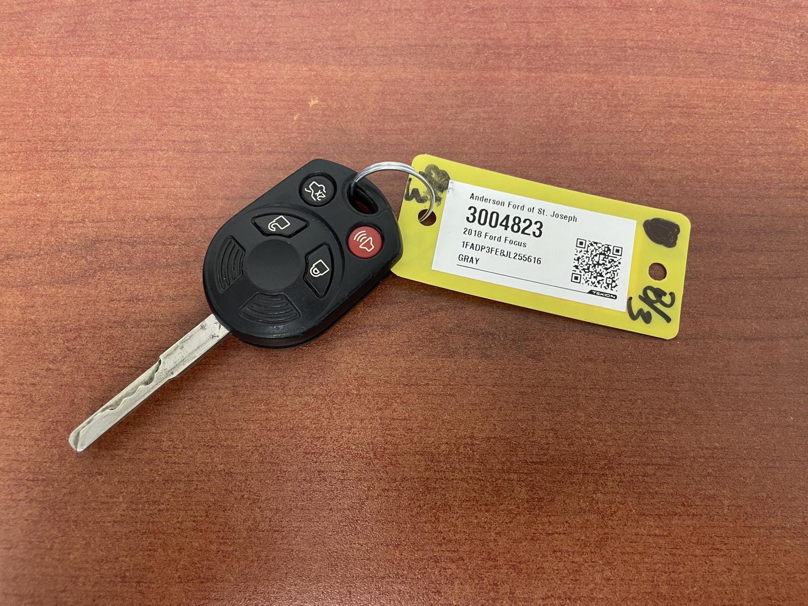 Vehicle photo 35