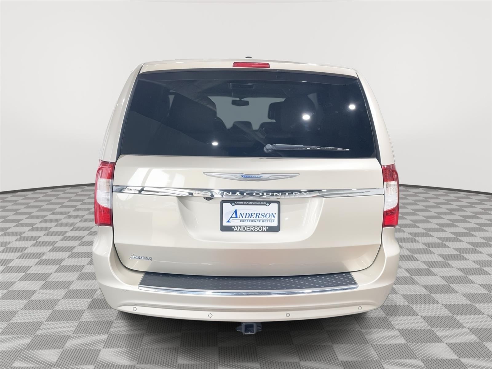 Vehicle photo 8