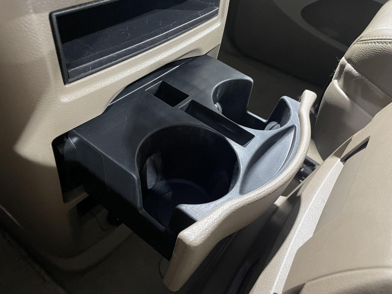 Vehicle photo 31
