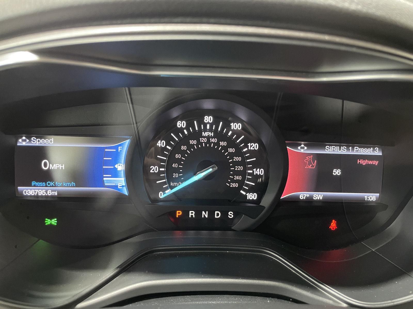 Vehicle photo 3