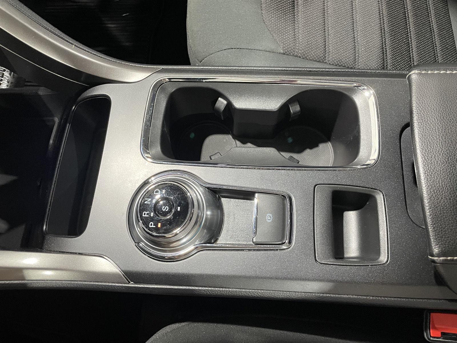 Vehicle photo 36