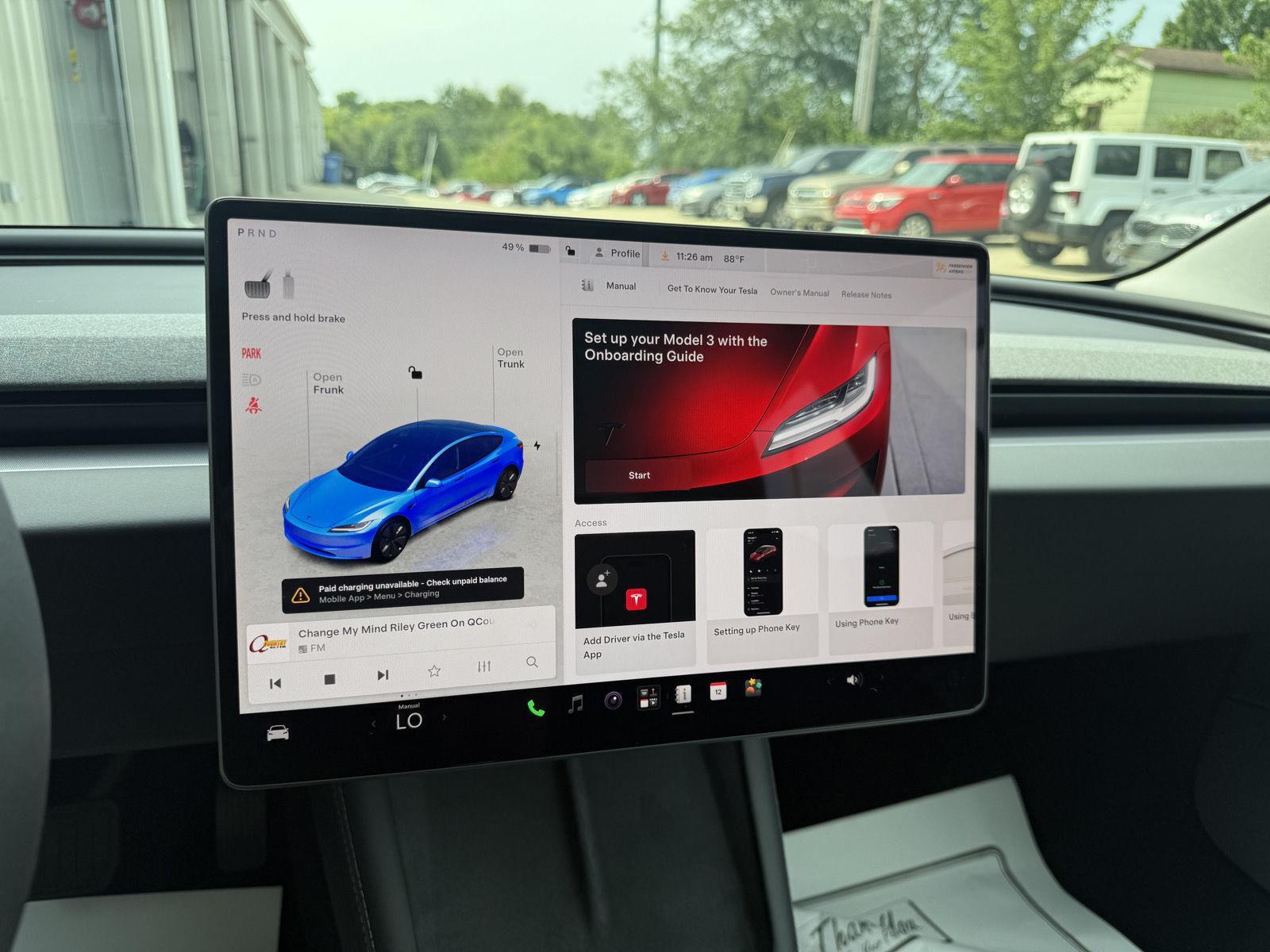 Vehicle photo 29